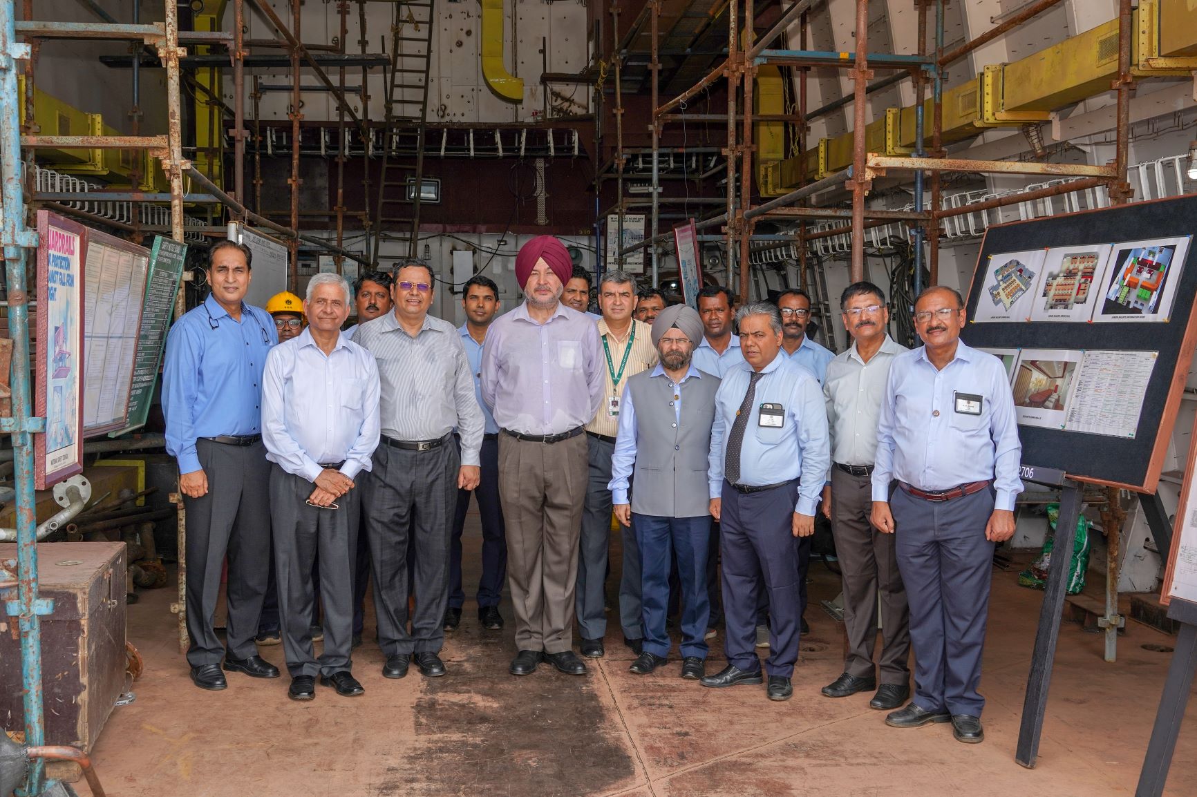 Visit of Lt. Gen Ranbir Singh PVSM, AVSM, YSM, SM (Retd. C-in-C) Committee on Preparing Road Map for Technical Modernisation- 23rd June 2022123